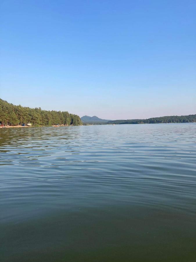 Maya Machovo Jezero Doksy (Liberec)